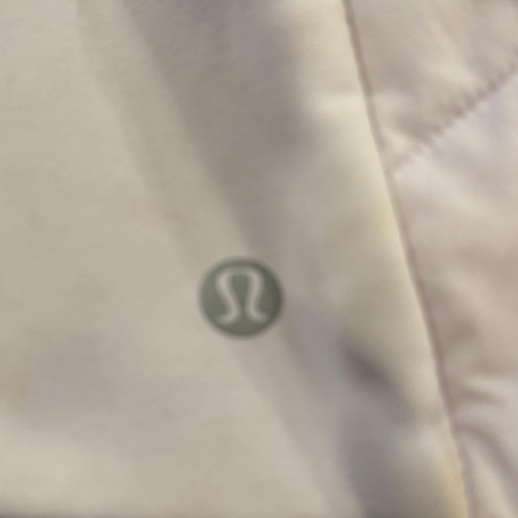 Women's Lulu Lemon Light Purple Quilted Vest - Picture 3 of 5